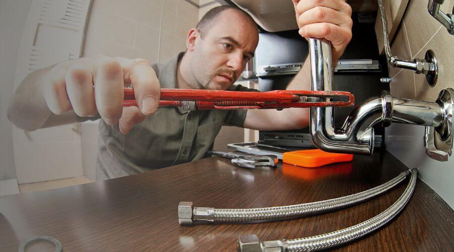 Professional emergency plumbing in New Lothrop, MI